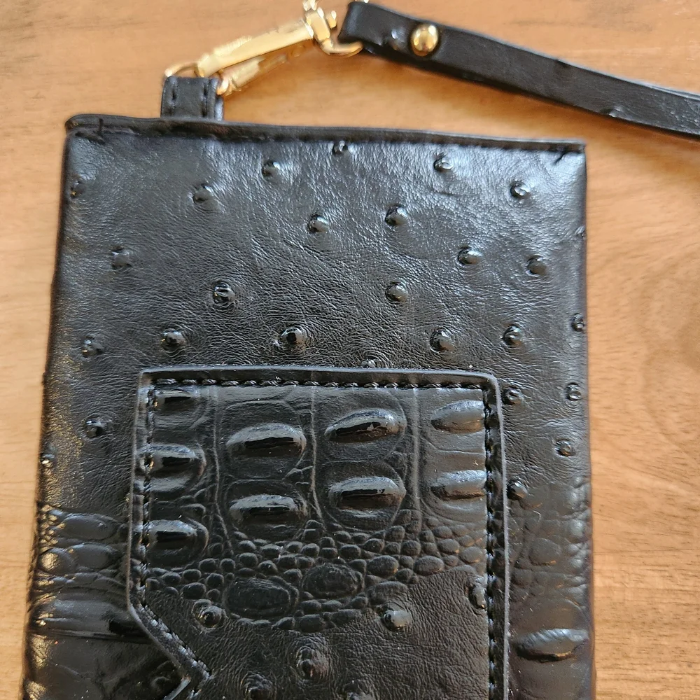 Black Exotic Mixed-Texture Envelope Clutch & WristletElevate your accessory ga - Picture 5 of 7
